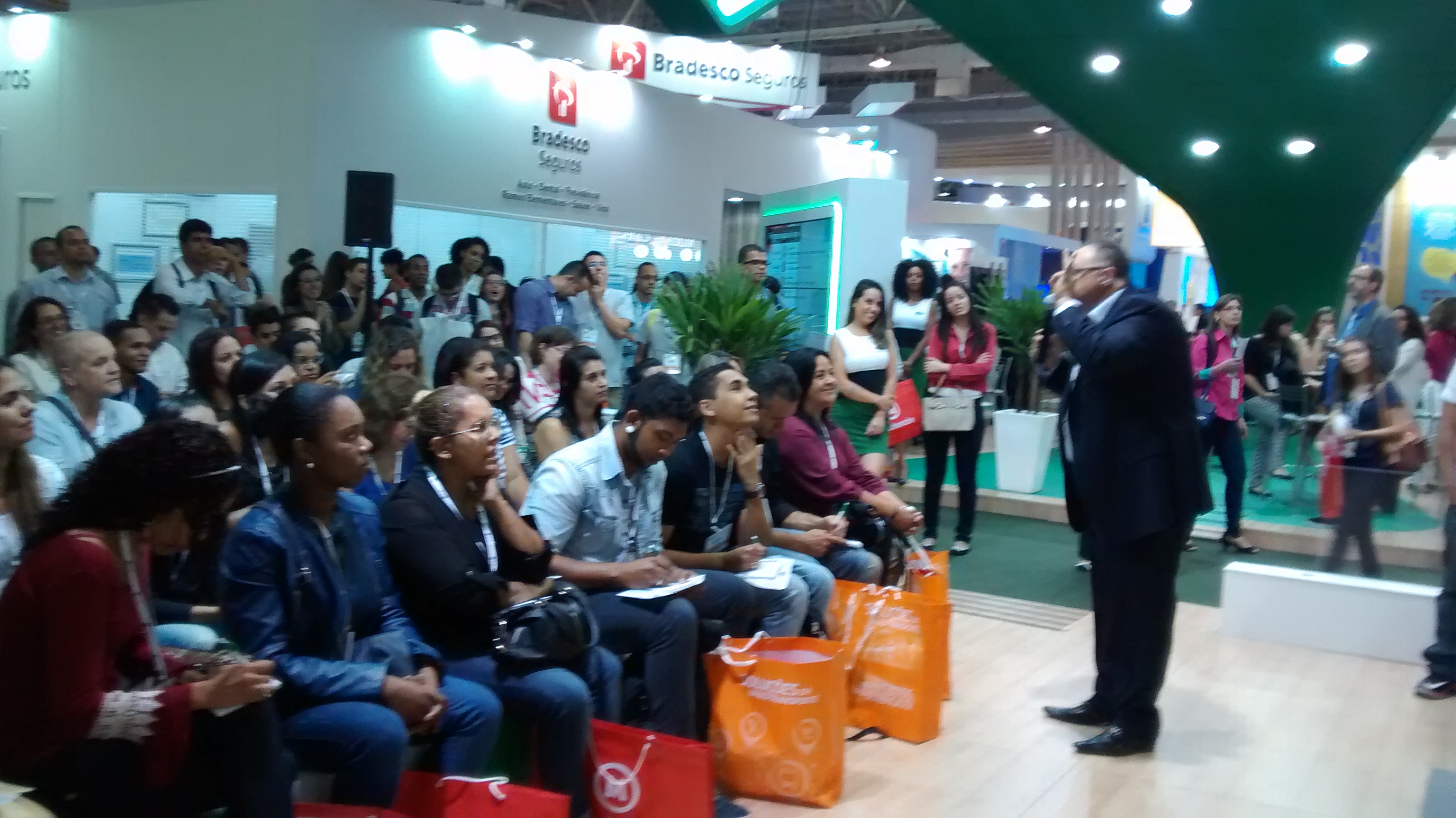Elias Awad: “O Sucesso em Palavras”. Espaço Catho Empresas- Conarh 2015